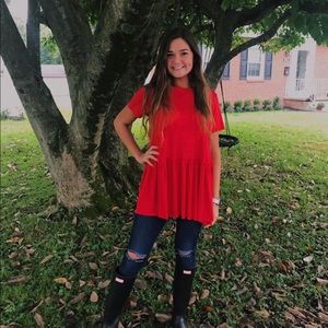 Red very adorable flowy shirt